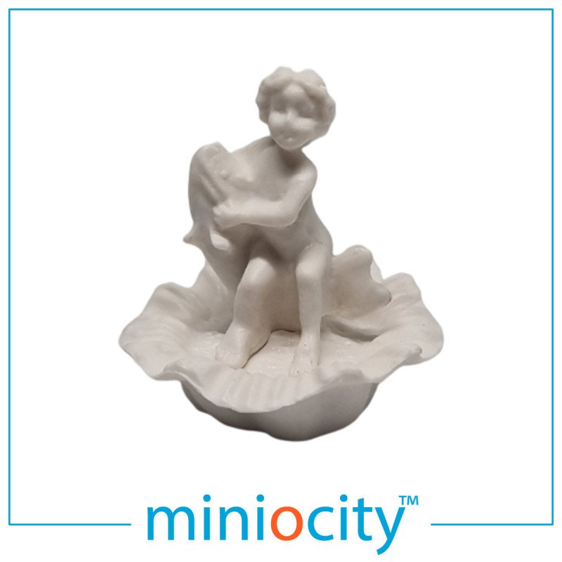 076-714 Garden Statue - Boy with fish - OO Gauge 1:76 scale