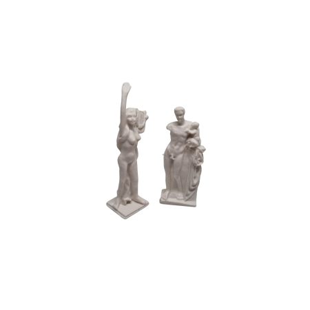 076-720 Garden Statues - Man & Woman - OO Gauge 1:76 scale